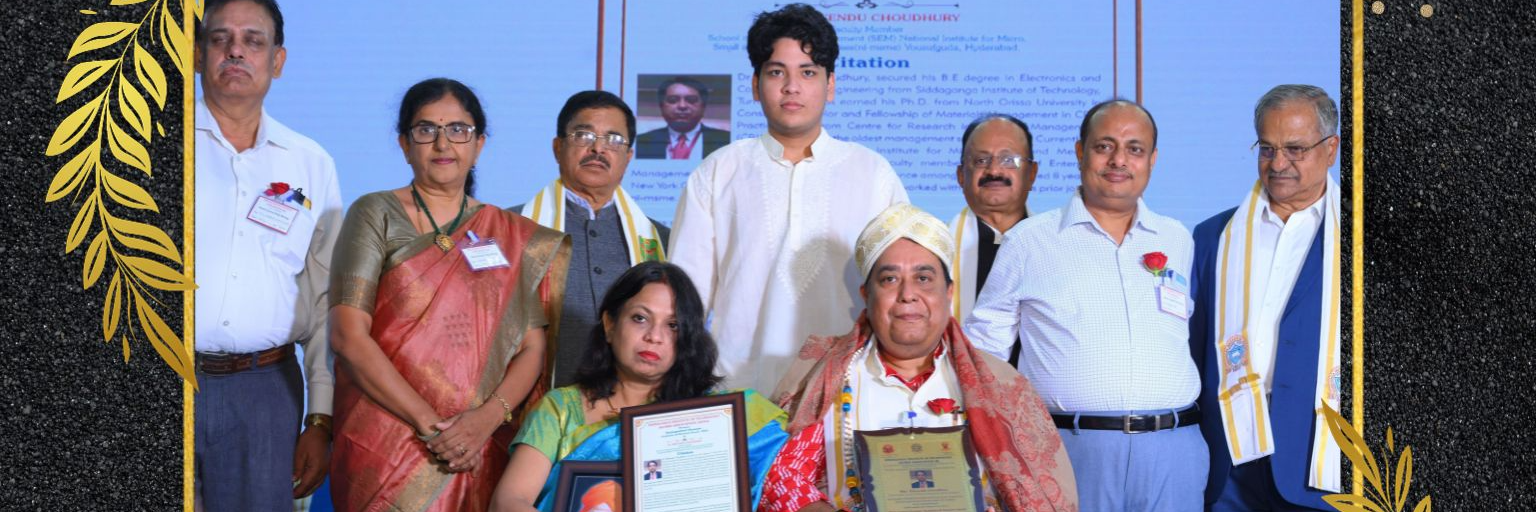 Dr. Dibyendu Choudhury Honoured with Distinguished Alumnus Award
